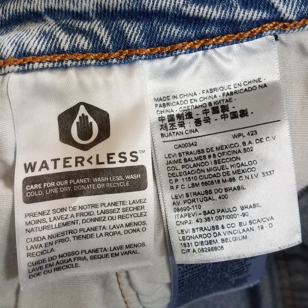 Levi's 501 Waterless High Rise Light wash - Picture 11 of 15